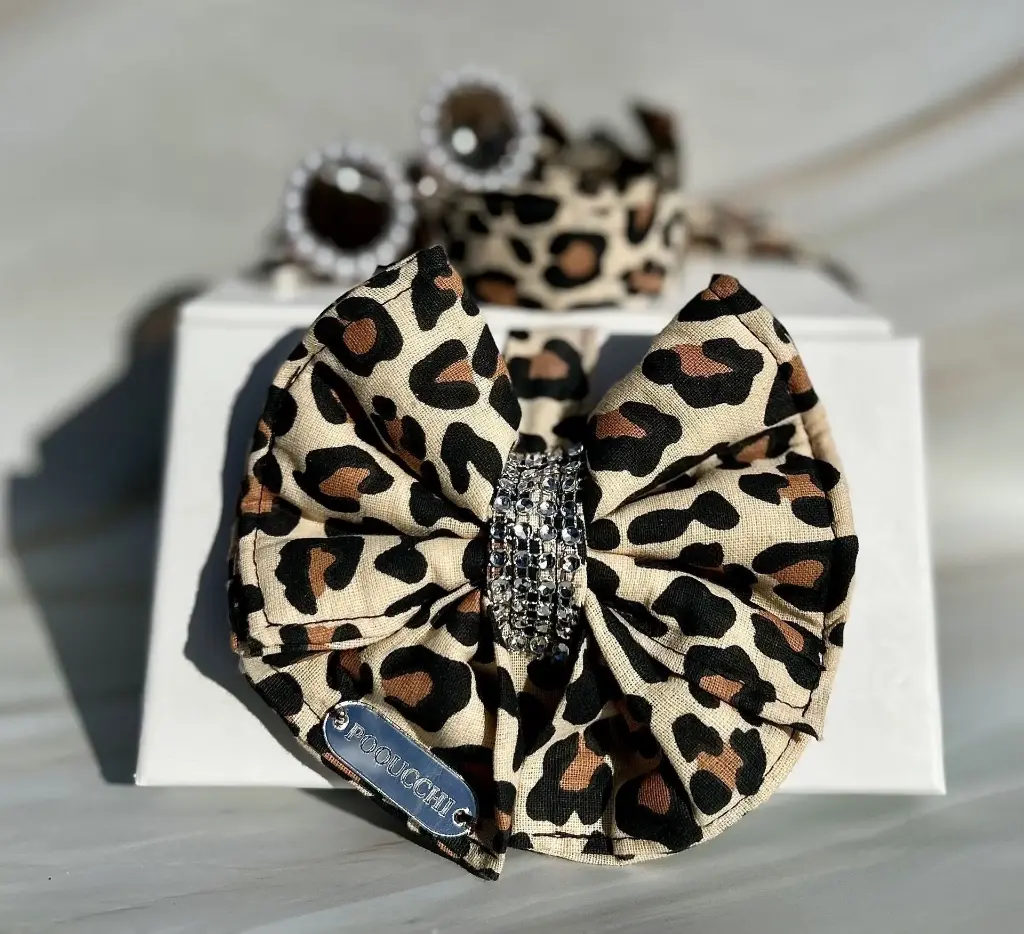 Leopard Bow